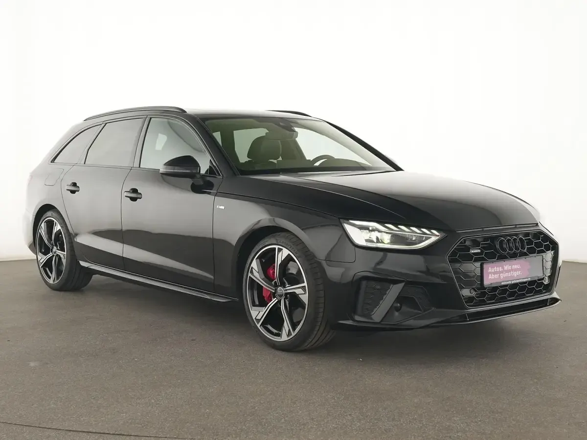 Gebraucht Audi A4 S-Line 265 PS (194 kW) 2023 Mythosschwarz Limousine