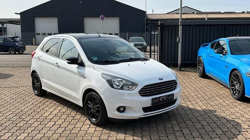 Weiß Gebraucht 2017 Ford Ka Plus Kleinwagen | 5.999 € (Fairer Preis) - Bild 1/4