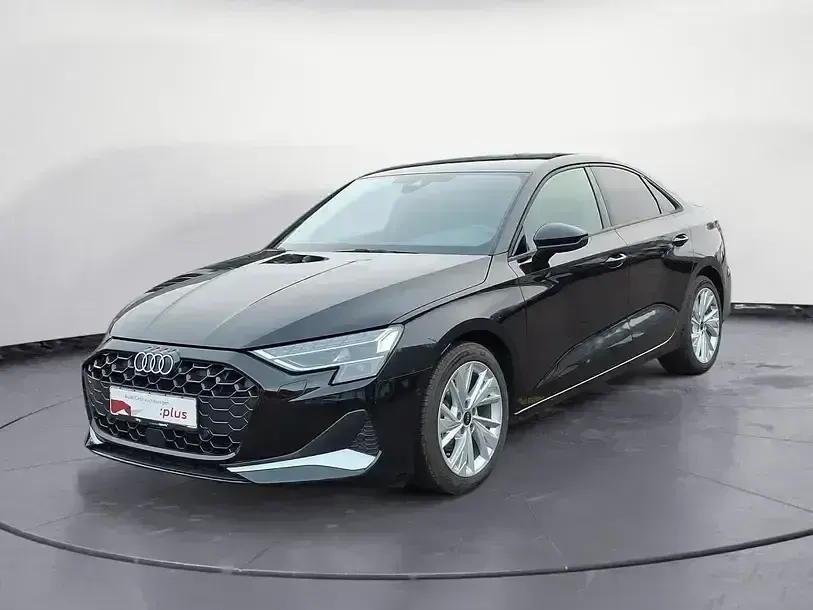 Używany Audi A3 Advanced 116 KM (85 kW) 2025 Czarny Sedan/Limuzyna