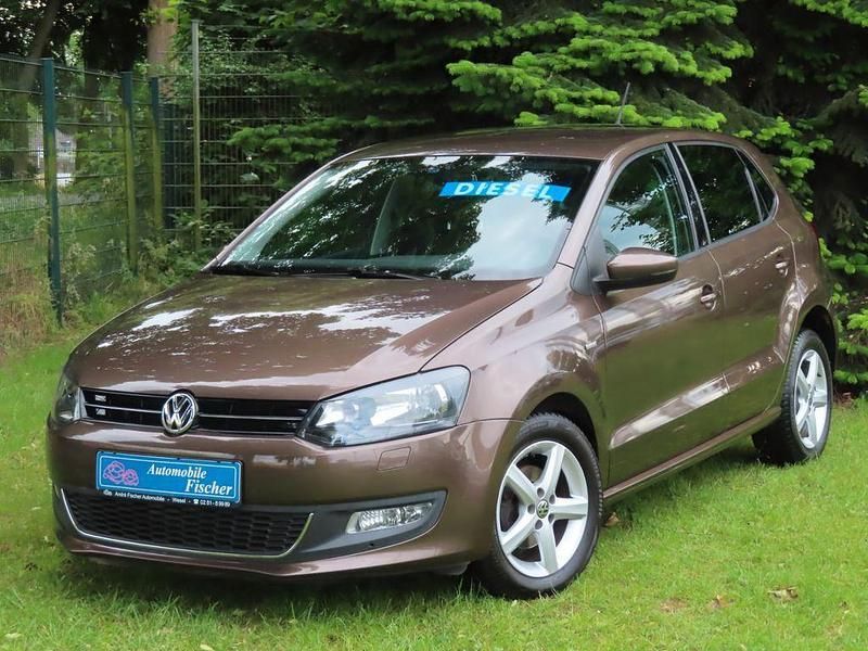 Braun Gebraucht 2014 VW Polo Life Limousine | 7.800 € (Fairer Preis) - Bild 1/4