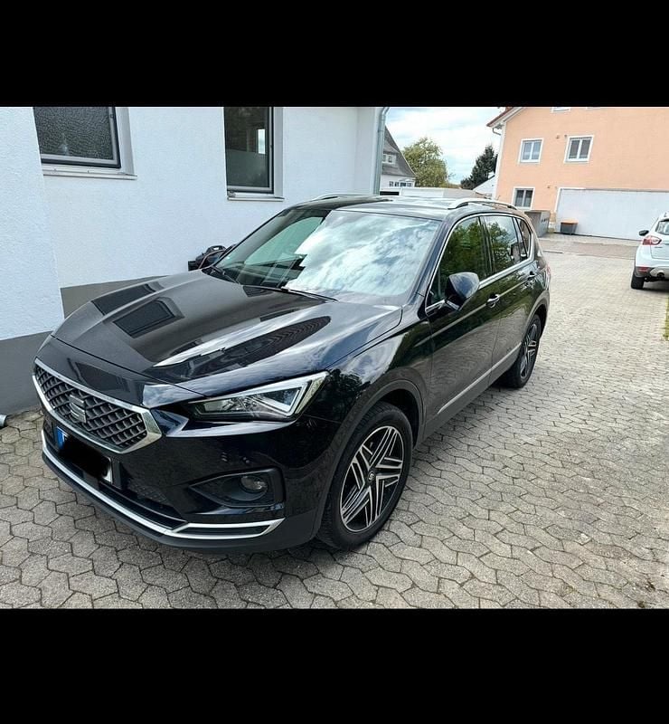 Schwarz Gebraucht 2020 Seat Tarraco 4Drive SUV | 27.990 € (Fairer Preis) - Bild 1/4