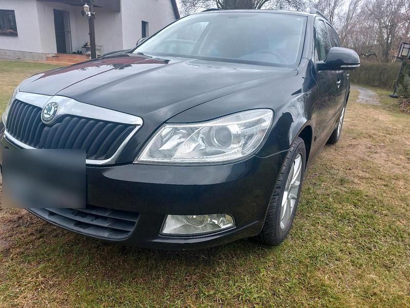 Gebraucht Skoda Octavia 123 PS (90 kW) 2009 Kombi