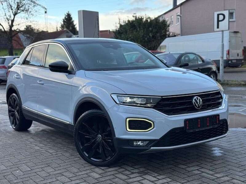 White silver metallic Gebraucht 2020 VW T-Roc Sport SUV | 26.200 € (Etwas zu teuer) - Bild 1/4