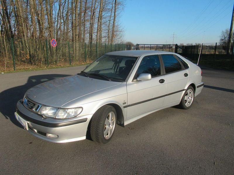 Silber Gebraucht 2002 Saab 9-3 Limousine | 1.850 € (Fairer Preis) - Bild 1/4