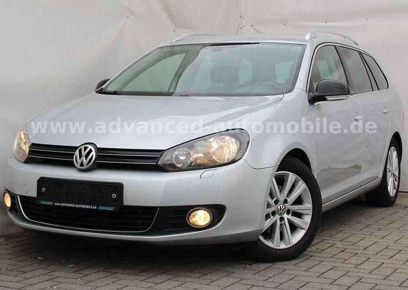 Silber Gebraucht 2011 VW Golf VI Style Kleinwagen | 4.899 € (Fairer Preis) - Bild 1/4
