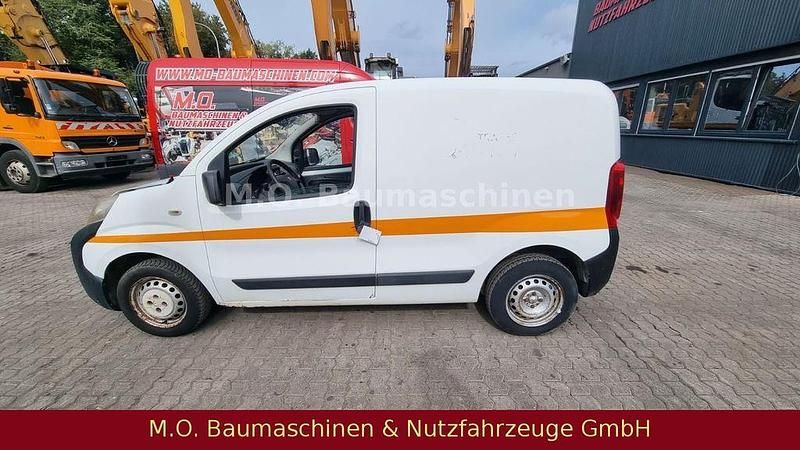 Gebraucht 2008 Peugeot Bipper Van / Kleinbus | 1.892 € (Fairer Preis) - Bild 1/4