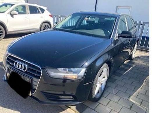 Schwarz Gebraucht 2015 Audi A4 Attraction Kombi | 9.990 € (Superpreis) - Bild 1/4