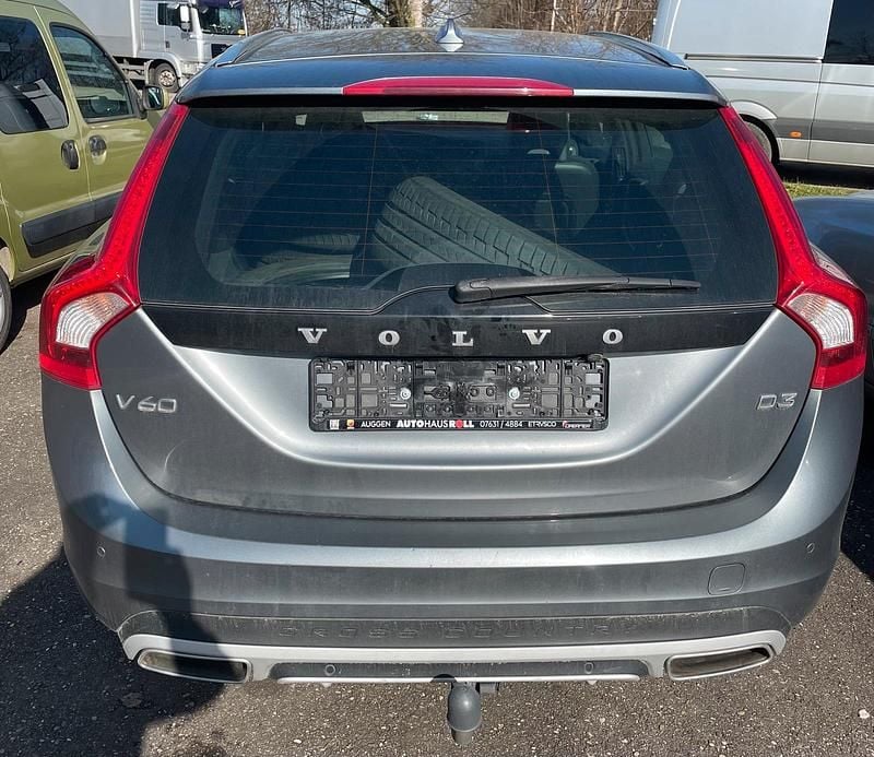 Gebraucht Volvo V60 CC 150 PS (110 kW) 2017 Kombi