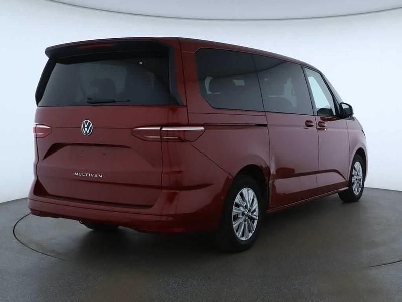 Gebraucht VW Multivan Life 150 PS (110 kW) 2024 Rotkeine angabe Van