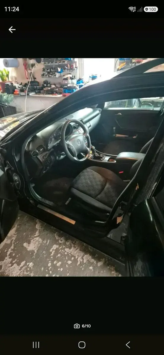 Gebraucht Mercedes 220 143 PS (105 kW) 2005 Schwarz Kombi