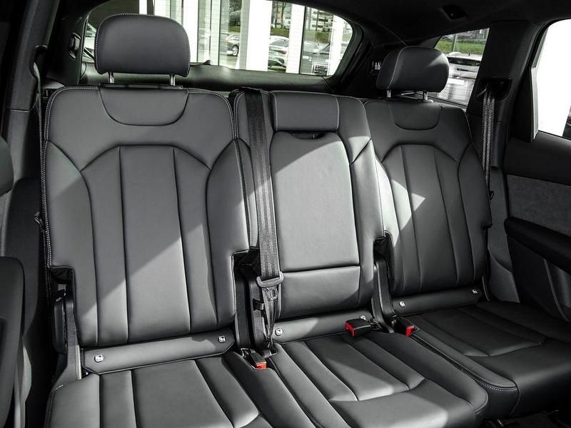 Gebraucht Audi Q7 S-Line 231 PS (169 kW) 2025 Carraraweiß SUV