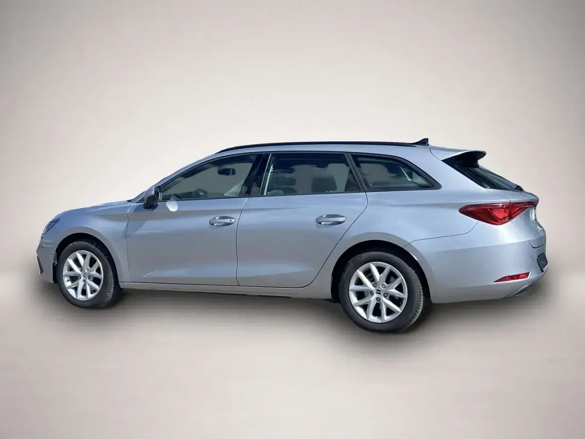 Gebraucht Seat Leon ST Style 131 PS (96 kW) 2021 Silber Kombi