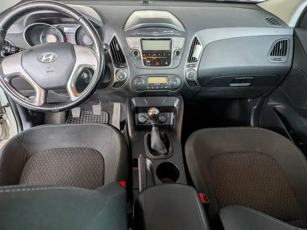 Gebraucht Hyundai ix35 135 PS (99 kW) 2012 Weiß SUV
