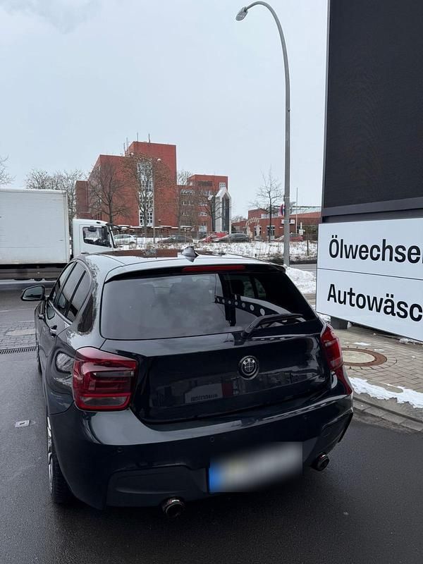Gebraucht BMW 125 270 PS (198 kW) 2014 Schwarz Kleinwagen
