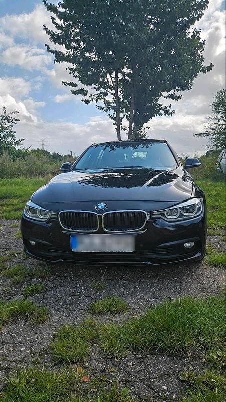 Schwarz Gebraucht 2016 BMW 320 Efficient Dynamics Kombi | 11.000 € (Fairer Preis) - Bild 1/4