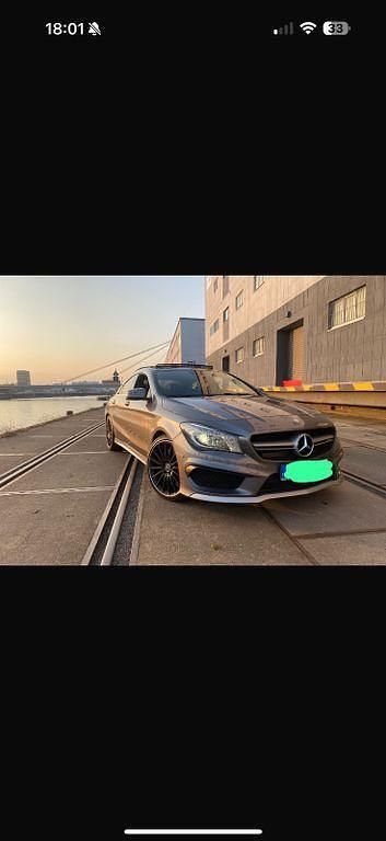 Grau Gebraucht 2014 Mercedes CLA45 AMG AMG Coupé | 21.000 € (Superpreis) - Bild 1/4