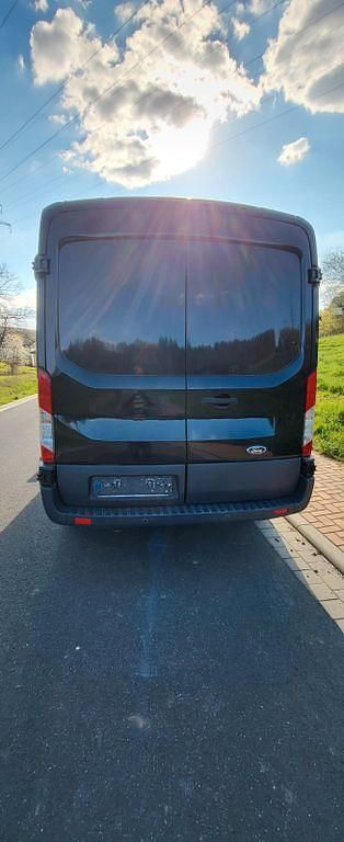 Second-hand Ford Transit 101 CP (74 kW) 2016 Negru Monovolum