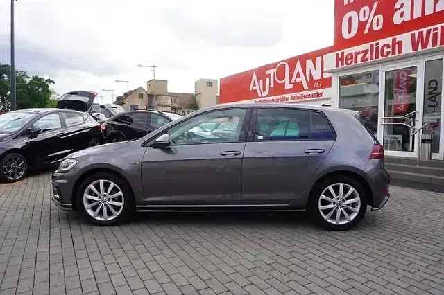 Gebraucht VW Golf VII R-line 150 PS (110 kW) 2019 Indiumgrau metallic Limousine