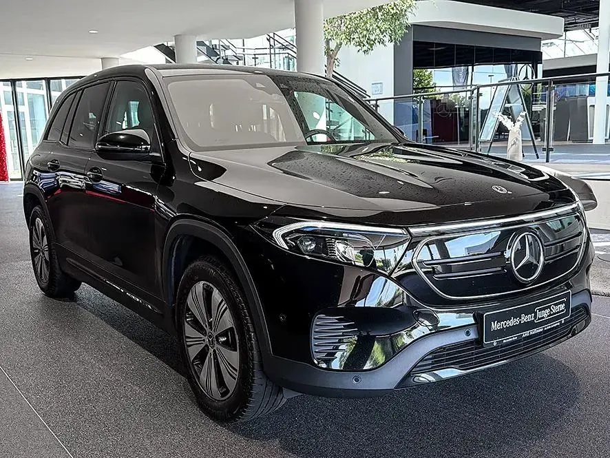 Gebraucht Mercedes EQB250 Night 139 kW (190 PS) 2023 Schwarz SUV