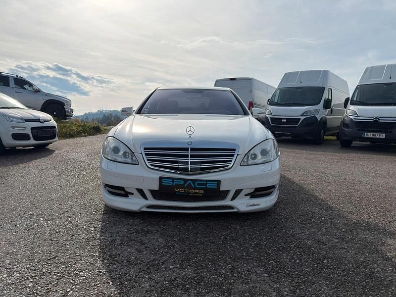 Weiß Gebraucht 2006 Mercedes S550 Limousine | 16.999 € - Bild 1/4