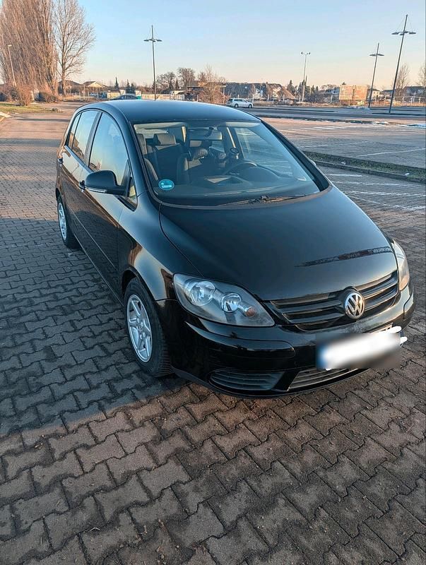 Schwarz Gebraucht 2005 VW Golf IV Kleinwagen | 2.199 € (Fairer Preis) - Bild 1/4