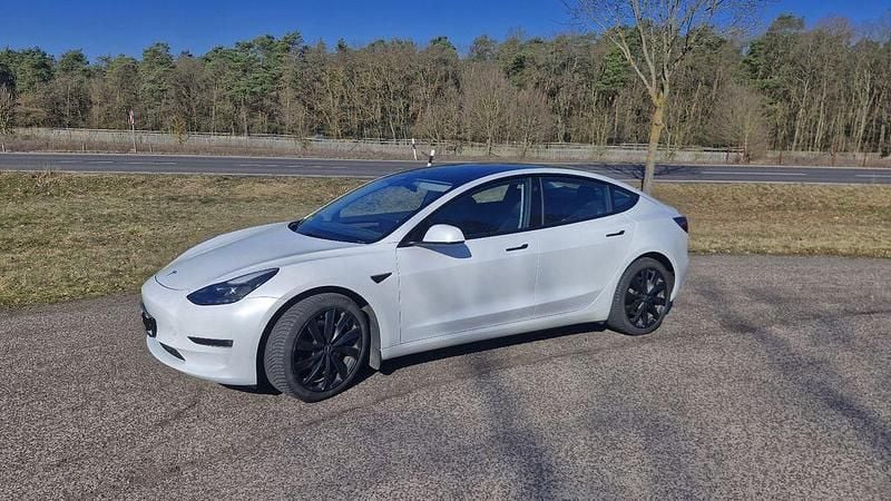 Gebraucht Tesla Model 3 366 kW (498 PS) 2021 Weiß Limousine