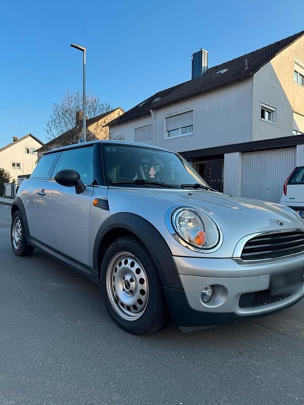 Gebraucht Mini ONE 95 PS (69 kW) 2008 Silber Kleinwagen