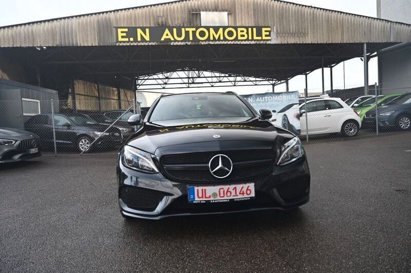 Schwarz Gebraucht 2017 Mercedes C300 Kombi | 20.000 € (Teuer) - Bild 1/4