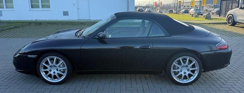 Gebraucht Porsche 911 Carrera 4 Cabriolet 320 PS (235 kW) 2002 Schwarz Cabrio