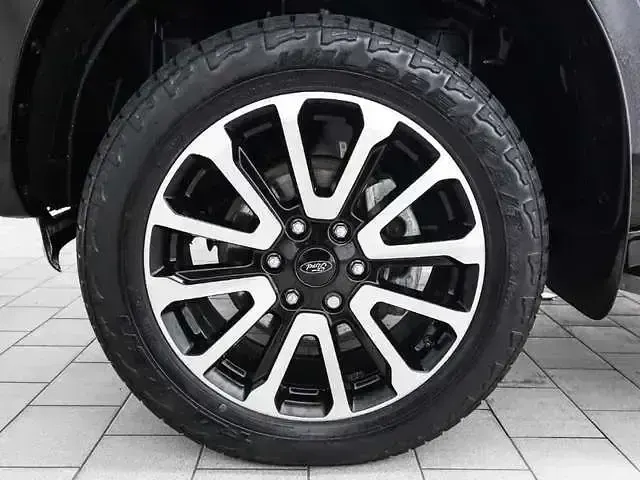 Gebraucht Ford Ranger Platinum 241 PS (177 kW) 2023 Weiss Pickup