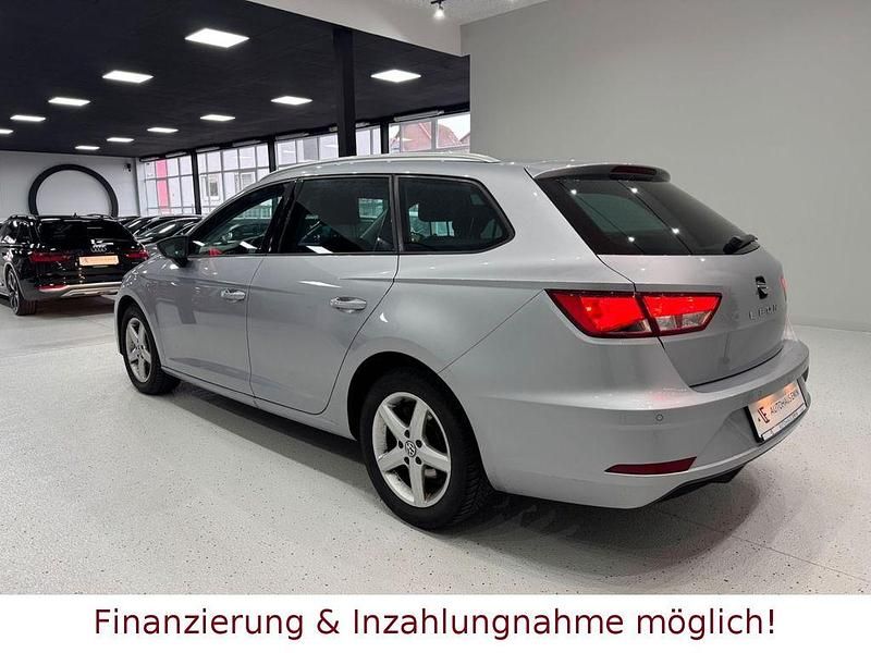 Gebraucht Seat Leon ST Style 116 PS (85 kW) 2017 Florett(urban)silver Kombi