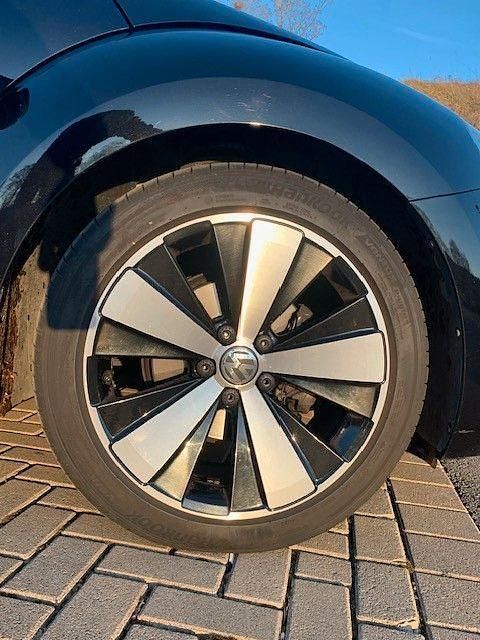 Gebraucht VW Beetle Allstar 150 PS (110 kW) 2016 Schwarz Kleinwagen
