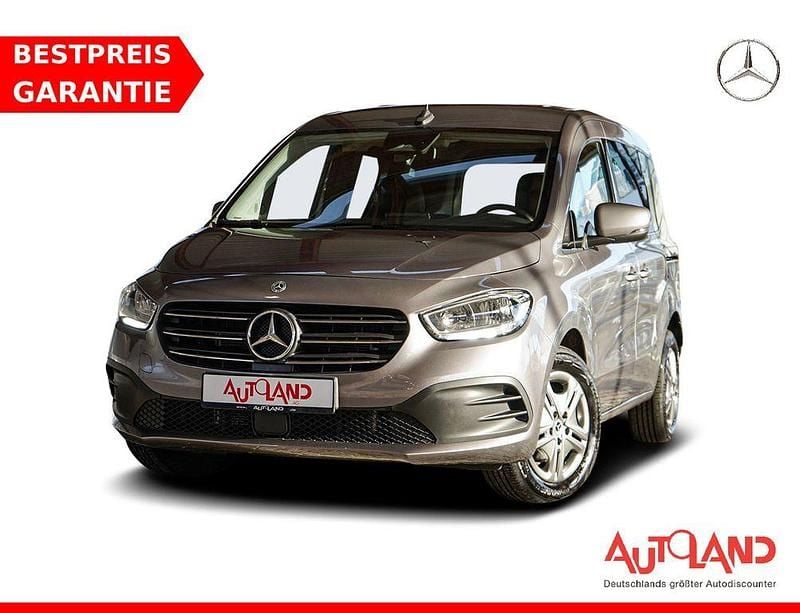 Gebraucht Mercedes T180 116 PS (85 kW) 2023 Grau Van / Kleinbus