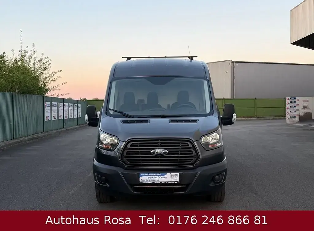 Gebraucht Ford Transit 131 PS (96 kW) 2017 Grau Van / Kleinbus