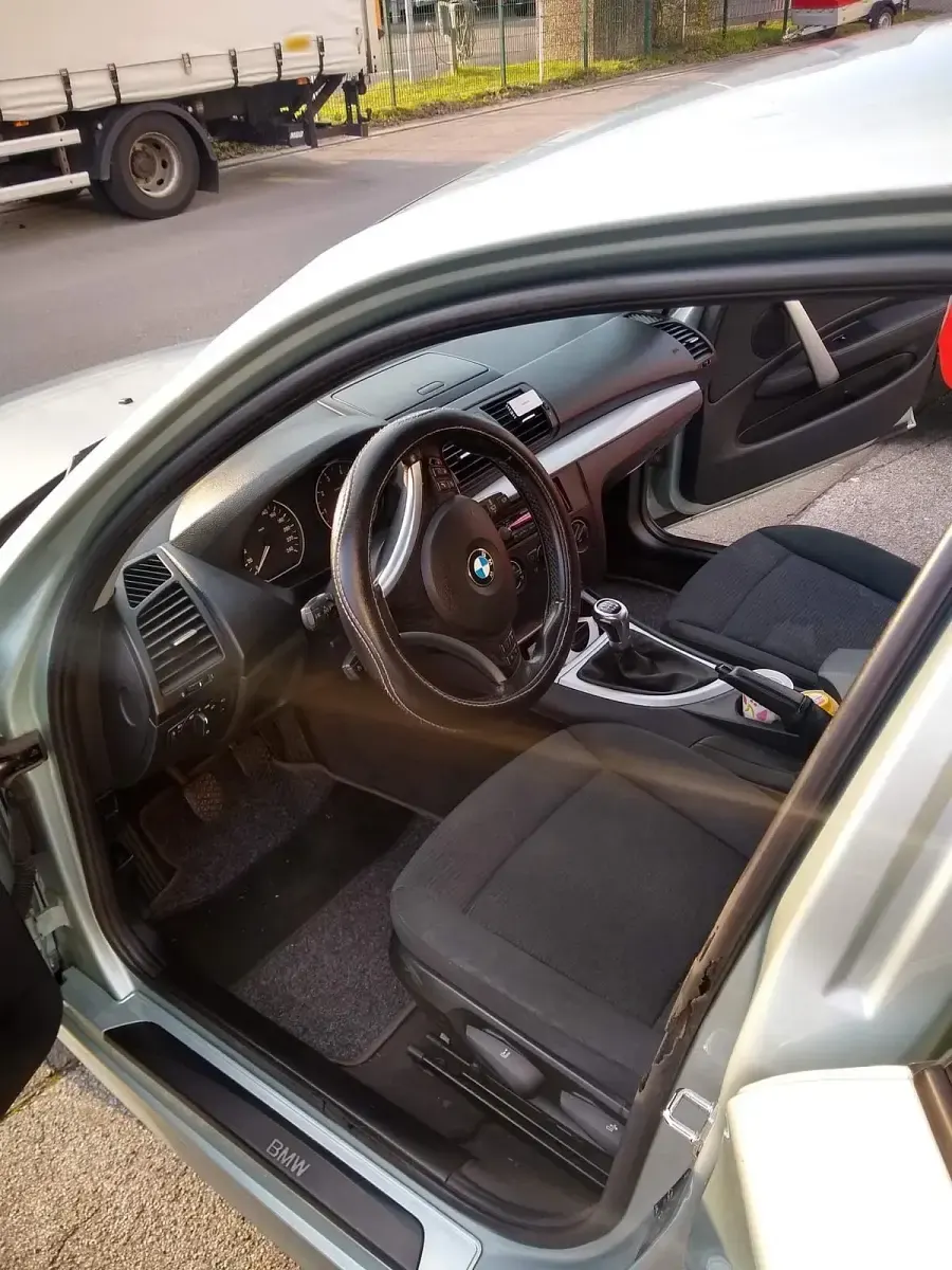 Gebraucht BMW 116 116 PS (85 kW) 2007 Silber Kleinwagen