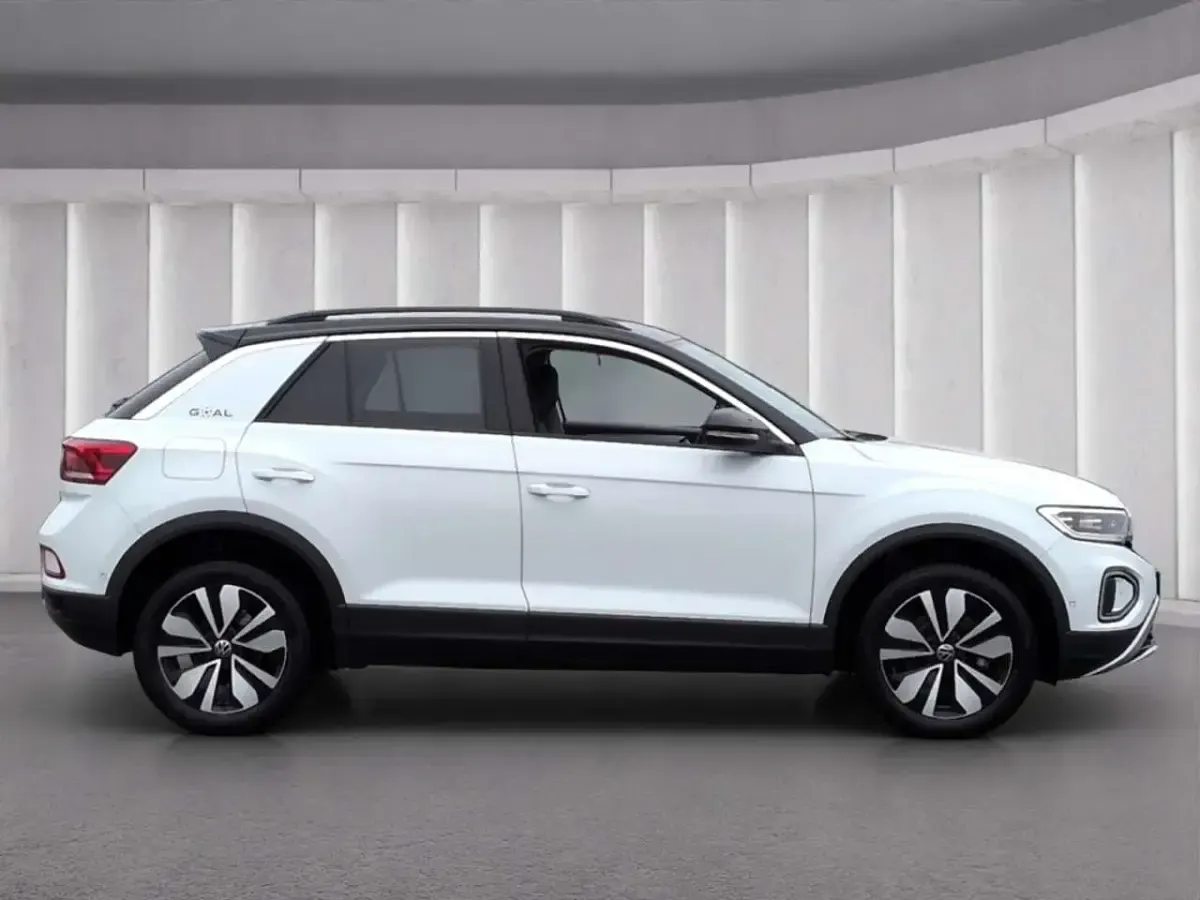 Gebraucht VW T-Roc Goal 150 PS (110 kW) 2025 Weiß SUV