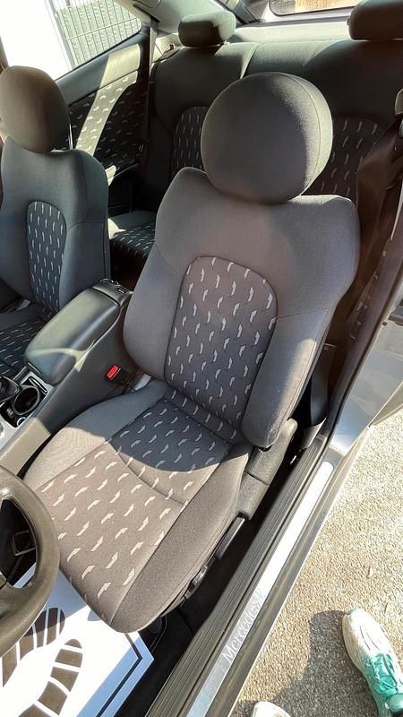 Gebraucht Mercedes 200 2002 Silber Coupé