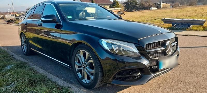 Schwarz Gebraucht 2015 Mercedes C220 Avantgarde Kombi | 10.300 € (Superpreis) - Bild 1/4