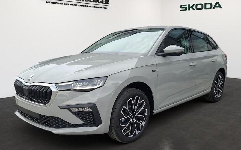 Grau Neu 2025 Skoda Scala Essence Kleinwagen | 29.051 € - Bild 1/4