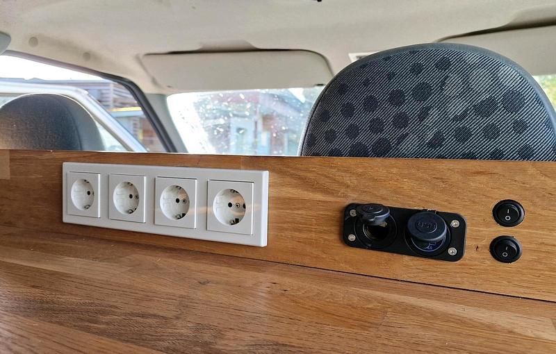 Usata Ford Transit 110 CV (80 kW) 2007 Bianco Furgone