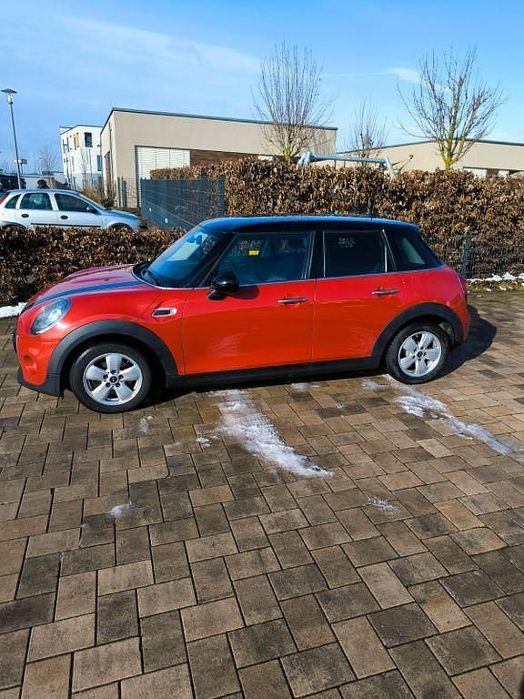Gebraucht Mini Cooper 136 PS (100 kW) 2015 Rot Kleinwagen