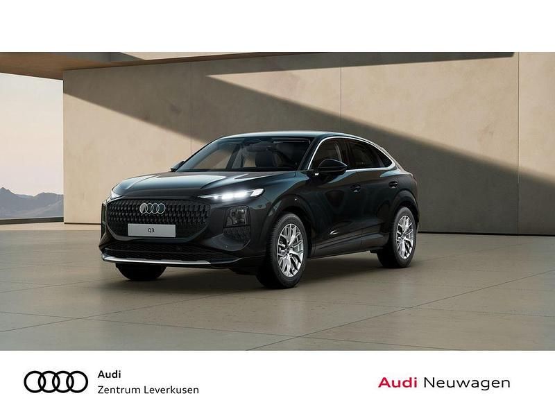 Neu Audi Q3 Sportback Performance 150 PS (110 kW) 2025 Mythosschwarz SUV