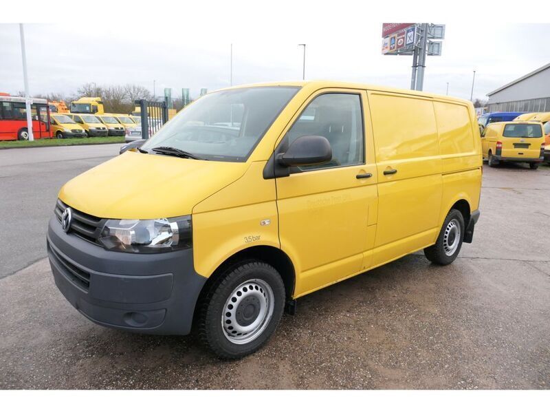 Gebraucht VW T5 84 PS (61 kW) 2011 Ginstergelb r1032 Van