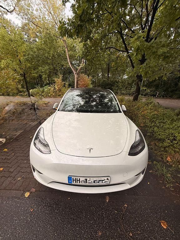 Gebraucht Tesla Model Y Long Range AWD 378 kW (514 PS) 2024 Weiß SUV