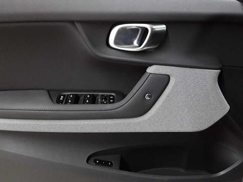 Gebraucht Polestar 2 Pilot-lite 309 kW (421 PS) 2022 Magnesium metallic Kleinwagen