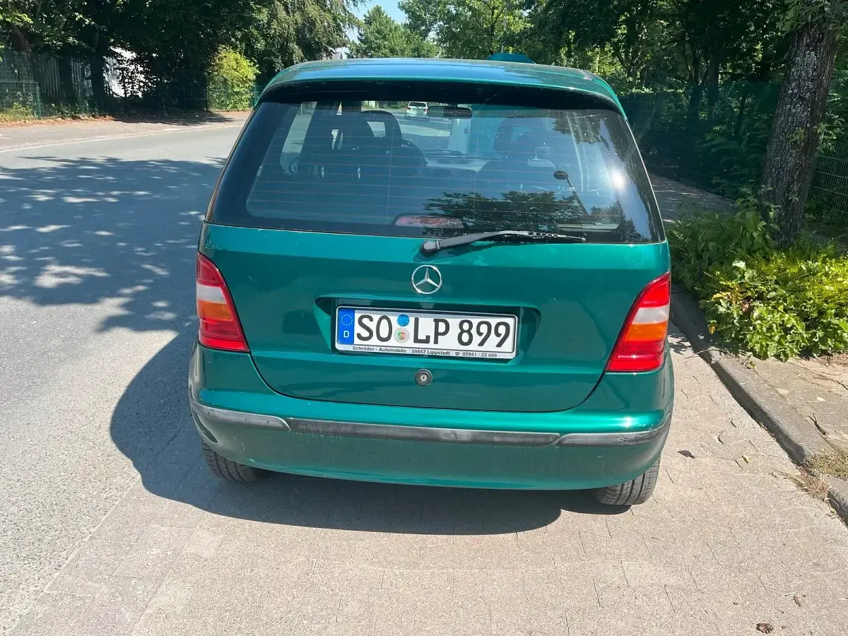 Gebraucht Mercedes A140 Classic 82 PS (60 kW) 1999 Grün Kleinwagen