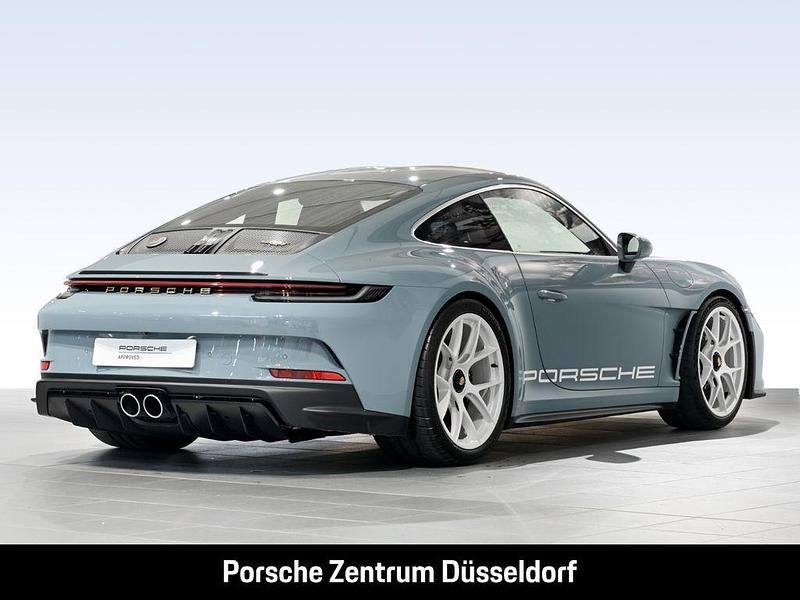 Gebraucht Porsche 992 525 PS (386 kW) 2025 Shorebluemetallic Coupé