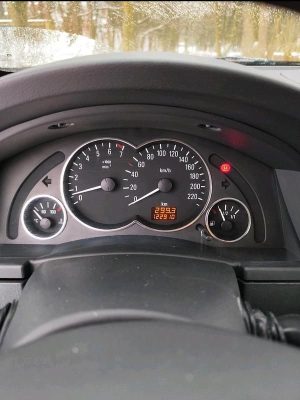 Gebraucht Opel Meriva Edition 90 PS (66 kW) 2005 Grau Van / Kleinbus