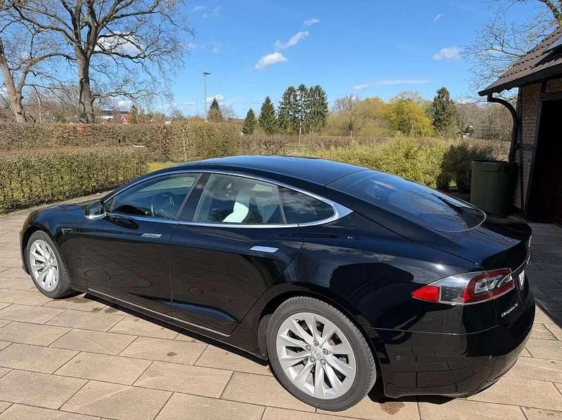Gebraucht Tesla Model S 309 kW (421 PS) 2019 Schwarz Kleinwagen