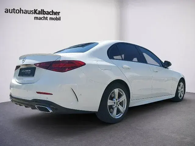 Gebraucht Mercedes C300e 313 PS (230 kW) 2023